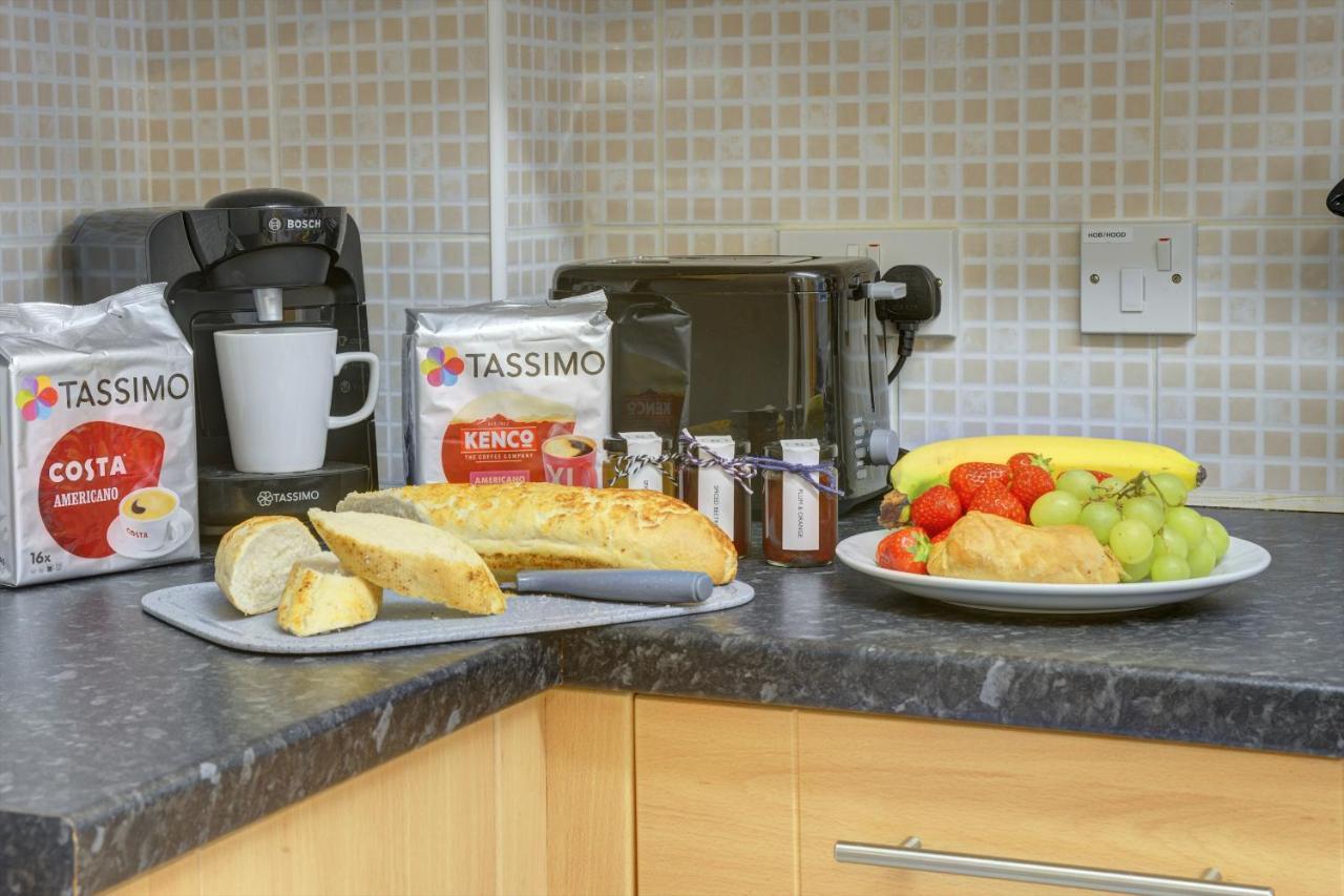 Modern 2 Bed House Sleeps 6 Southam Town Centre - Inspire Homes Ltd Extérieur photo